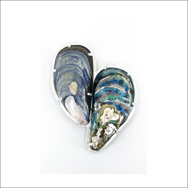 Navah Langmeyer - Mussel Shell Pair Brooch