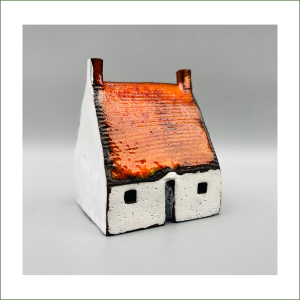 Pauline Montgomery - Bothy (Red Roof 3)