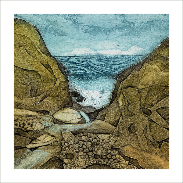 Sarah Ross-Thompson - Through the Gap